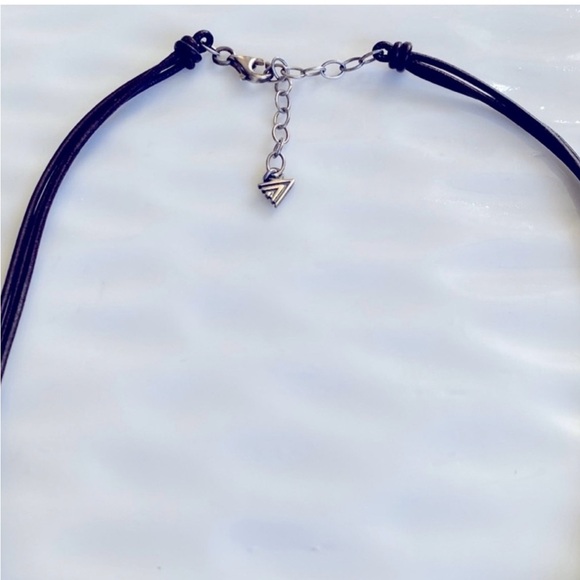 Silpada Carved Abalone a Silver Pendant Necklace N1446 - Picture 4 of 9